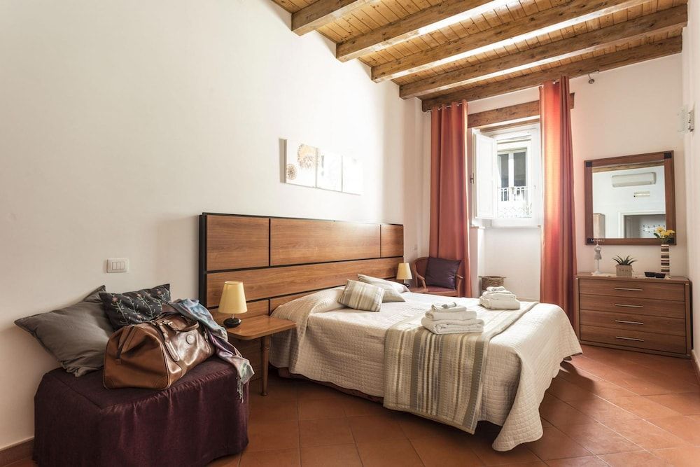 Salomone Apartment 2 2
