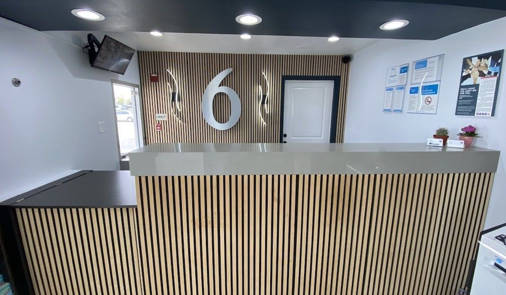 Motel 6-Costa Mesa, CA 2