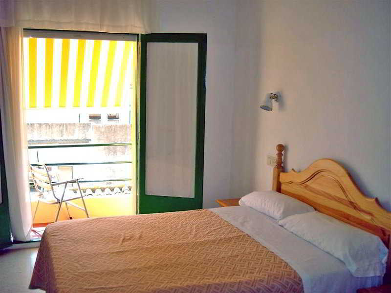 Hostal ROM Familiar 2