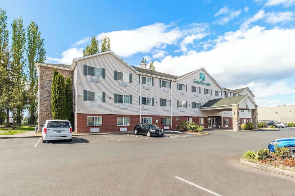 GuestHouse Inn & Suites Kelso/Longview 1