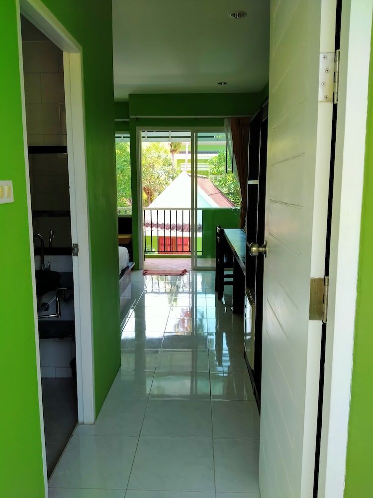 Khaolak C-nior Bungalows 2