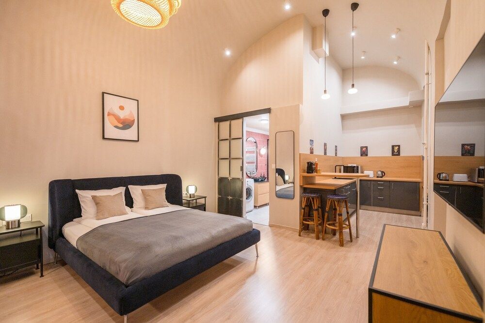 Siena Haven - Urban Suite 2