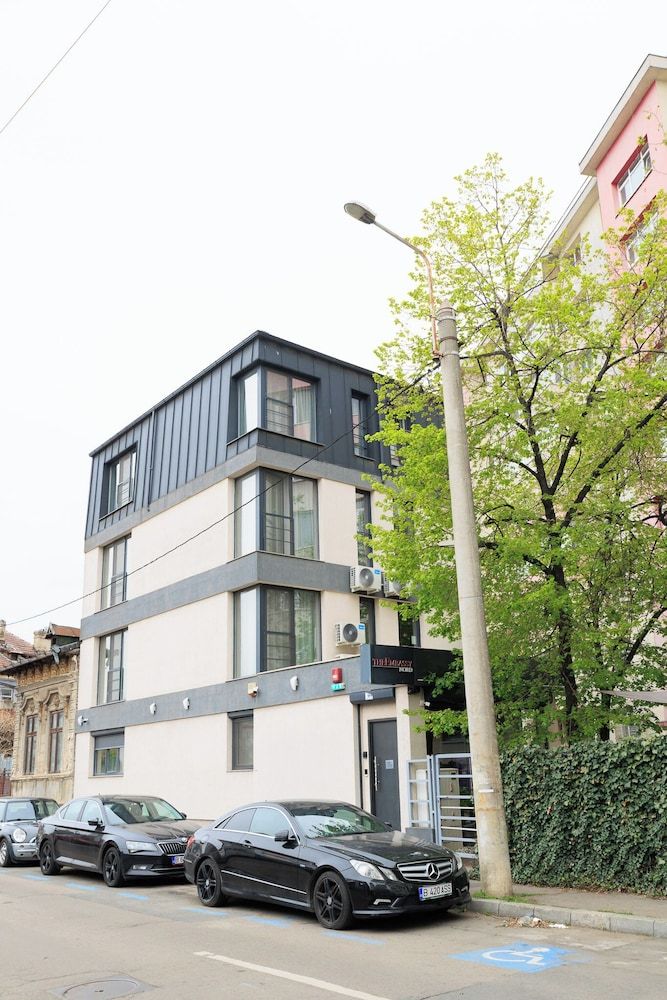 The Embassy Nord 1