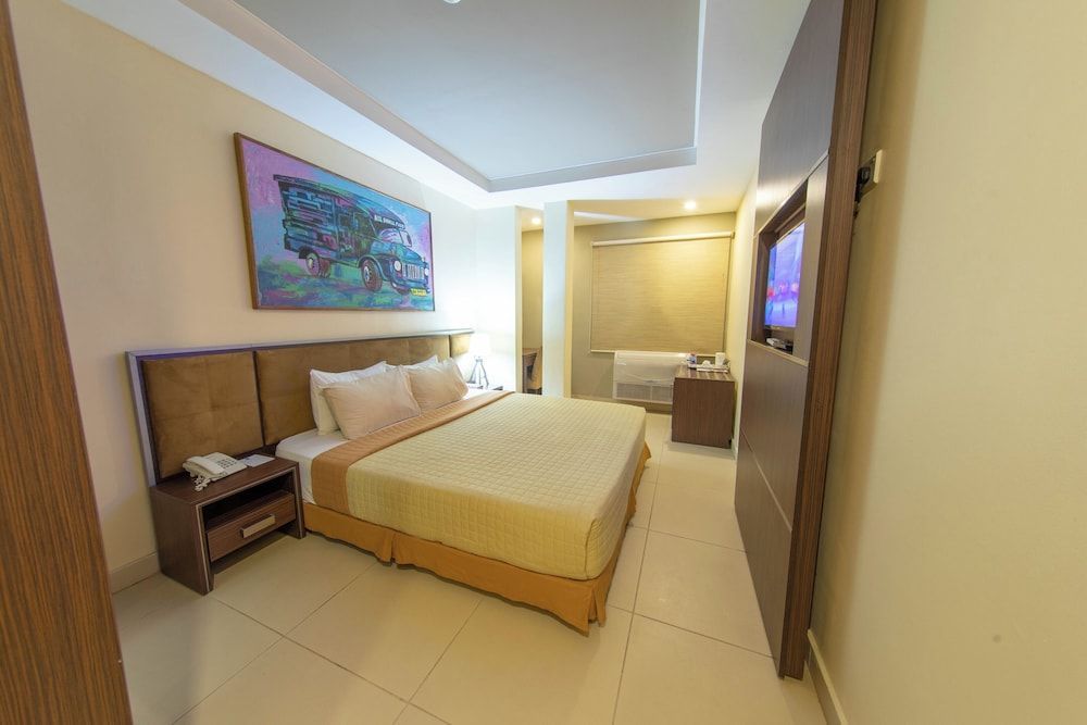 Frankie ́s Hotel 1