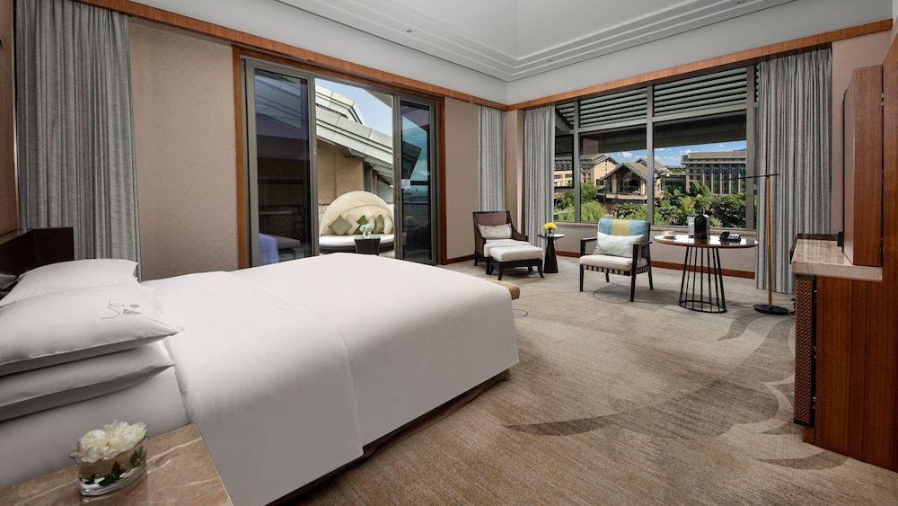 InterContinental Hotels KUNMING by IHG 2