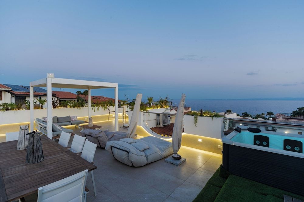 Tropicalia Suites by Wonderful Italy 1