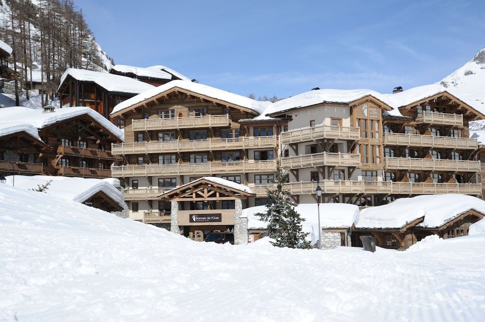 Hôtel Les Barmes De l'Ours 1
