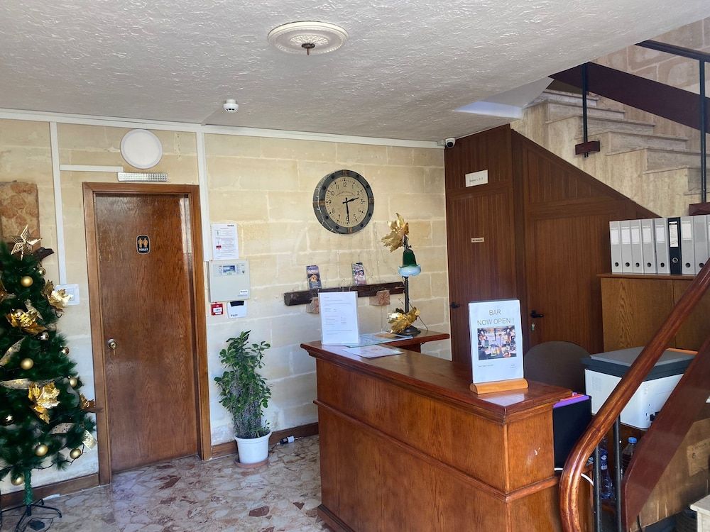 Green Grove Guest House 1