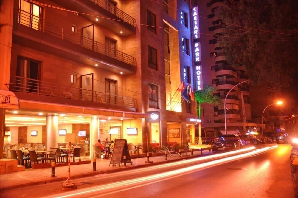 Ceasars Park Hotel 1