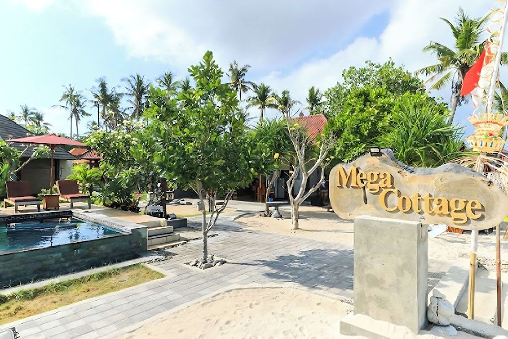 Mega Cottages 1