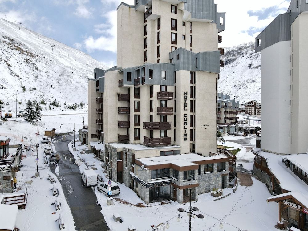 Curling Hôtel & Bar 1