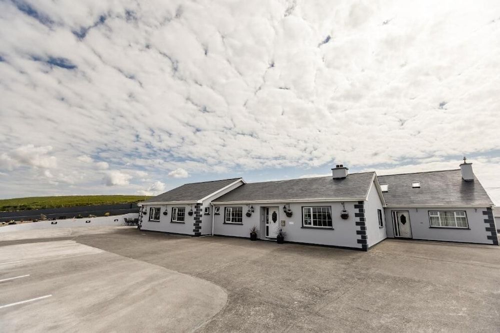 Glasha Meadows Accommodation 1