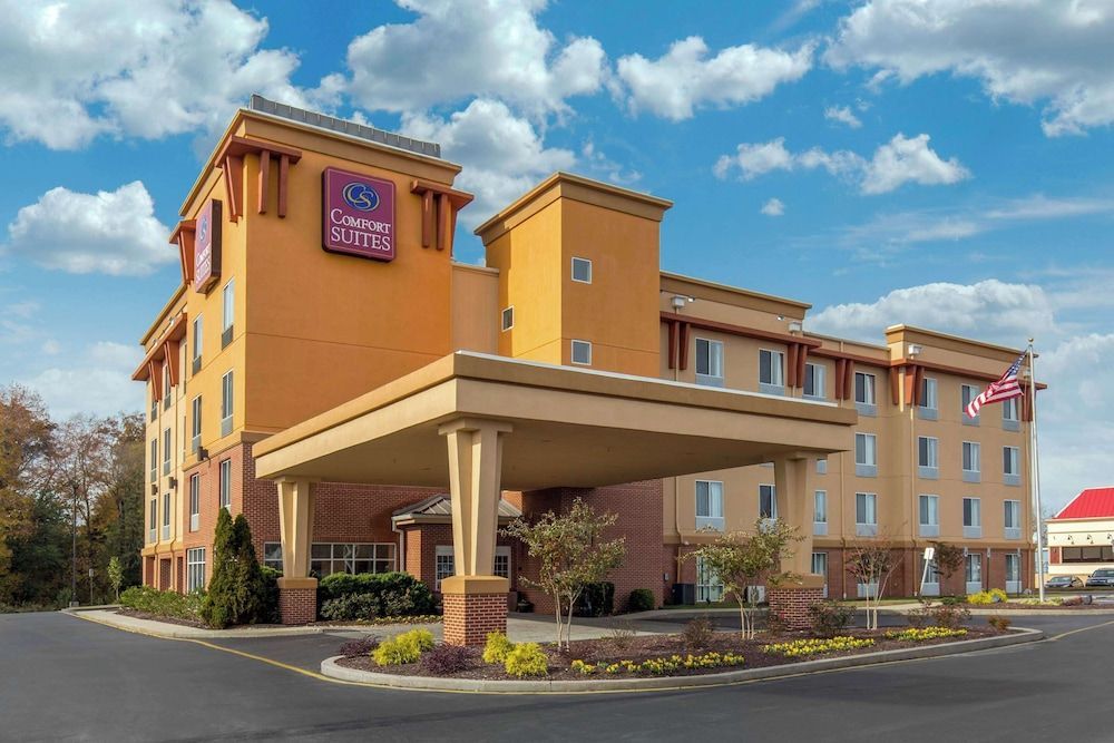 Comfort Suites Seaford 1