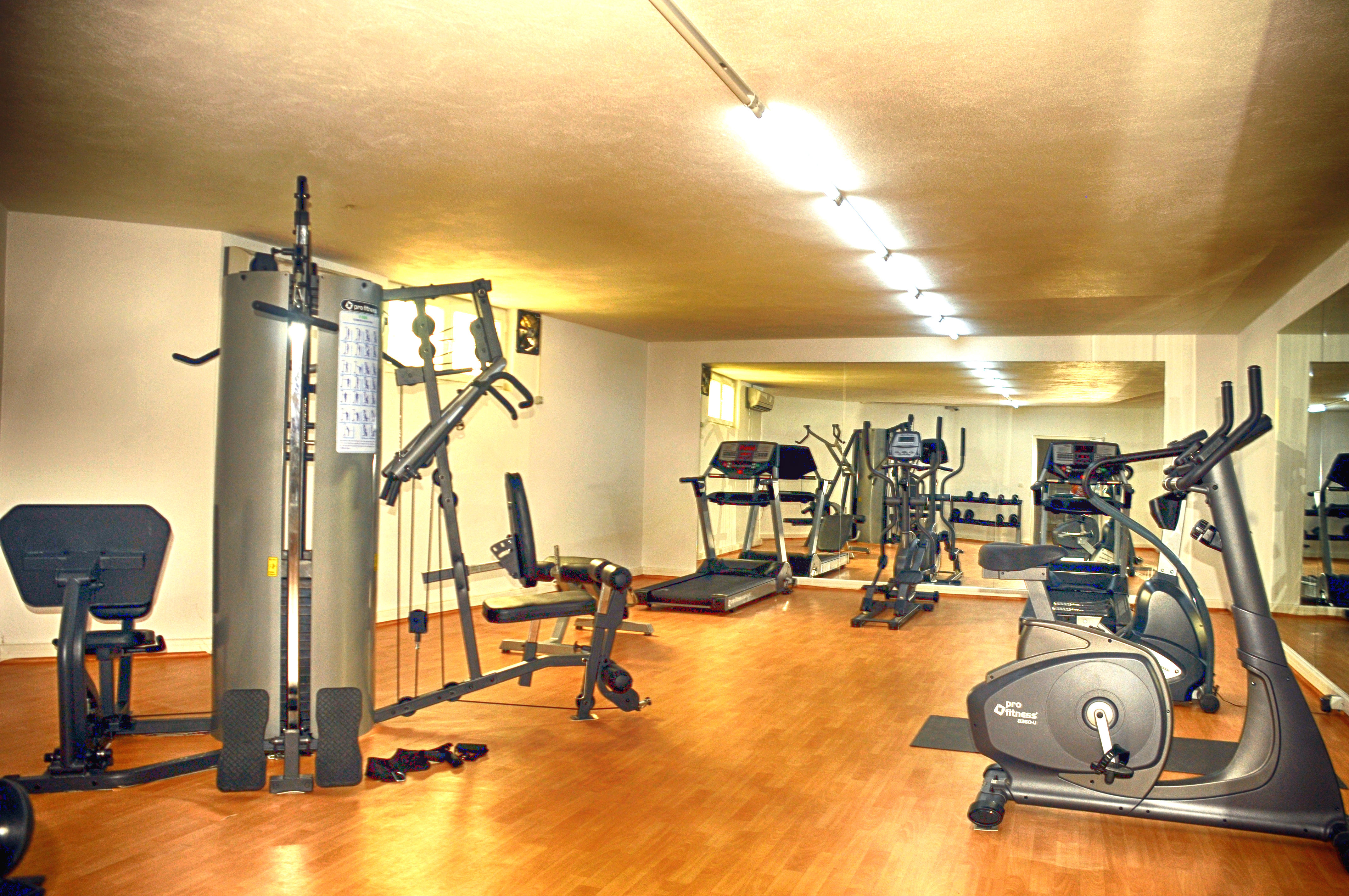 Club Shark Hotel 1
