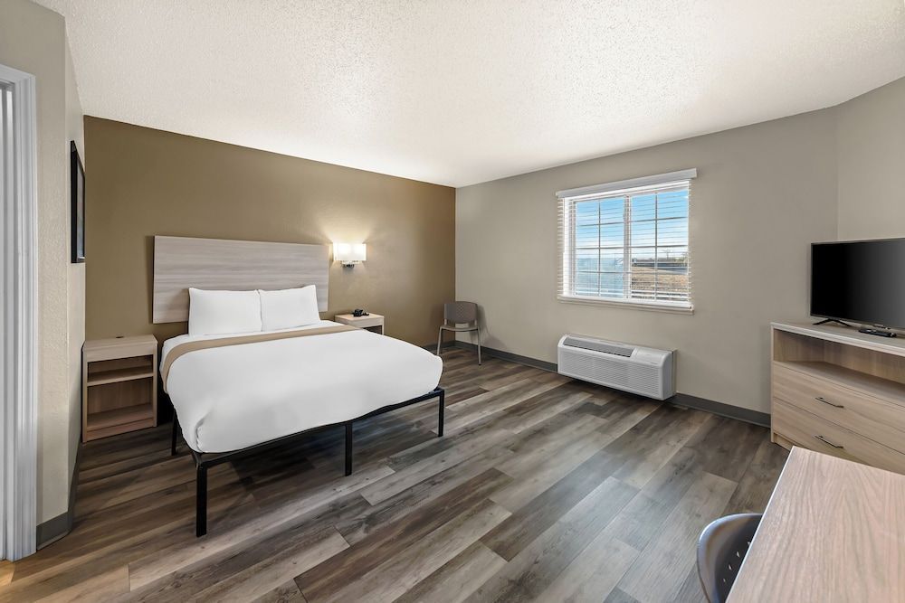 Birch Hill Suites Columbia 2