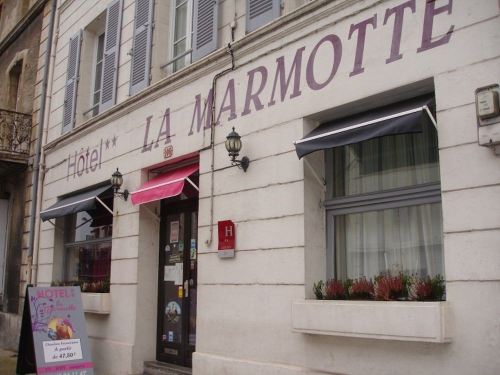 Hôtel de La Marmotte 1