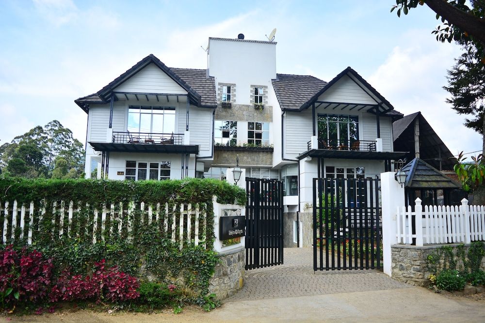 Unique Cottages 1