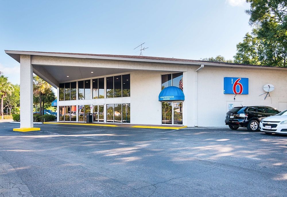 Motel 6-Tampa, FL - Fairgrounds 1