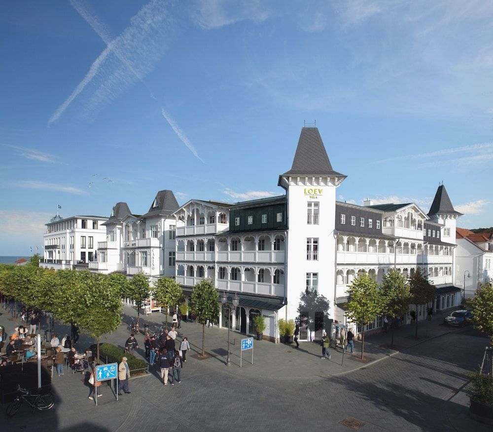 LOEV - VELA Hotels 1