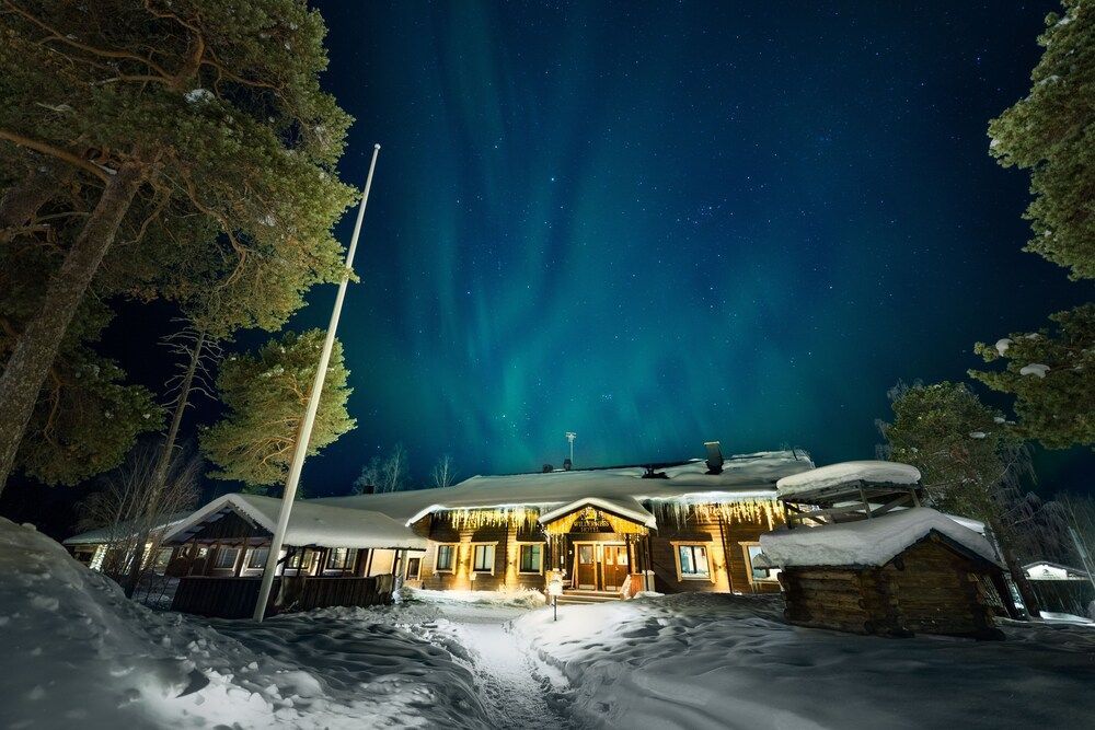 Wilderness Hotel Nellim & Igloos 1