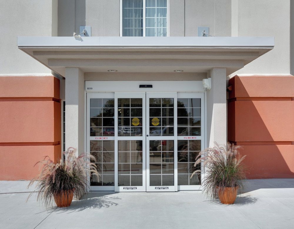 Candlewood Suites SALINA by IHG 1