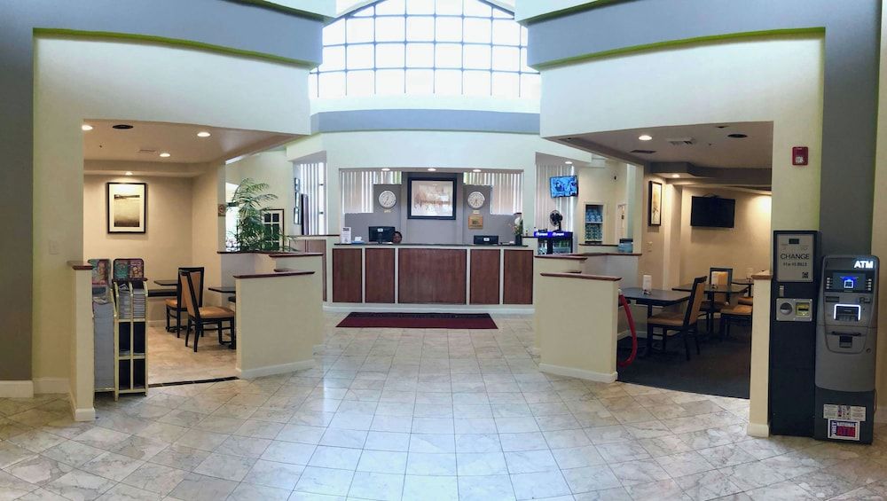 Magnuson Hotel Virginia Beach 2
