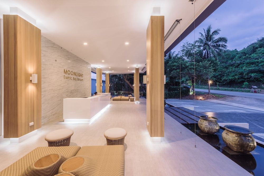 Moonlight Bay Resort 2