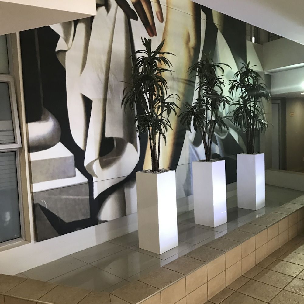 First Divine Suites - Hydro Park 2