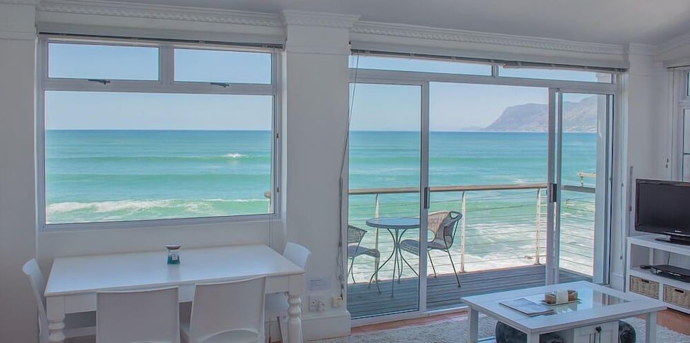 Oceanfront Penthouse 1
