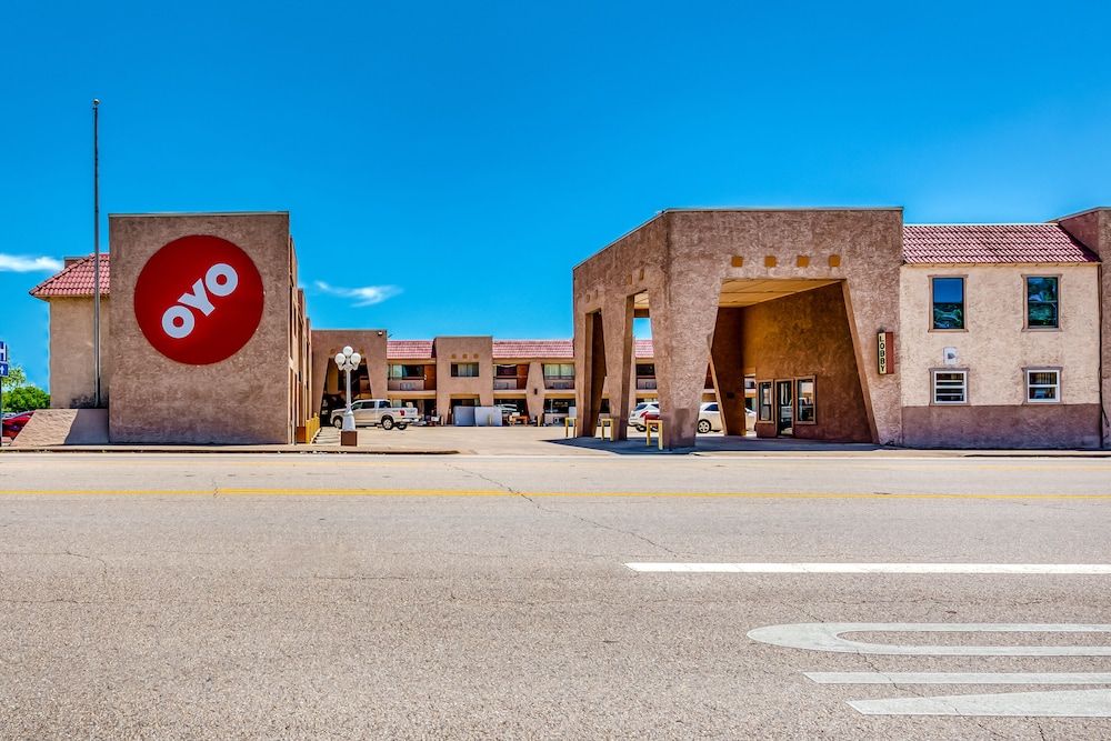 OYO Hotel Groesbeck 1