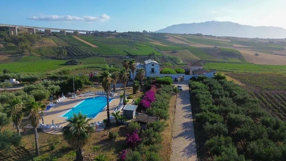 Fattoria Manostalla Villa Chiarelli 1