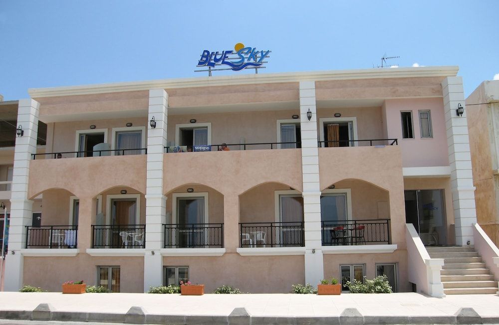 Blue Sky Hotel Apartments 1