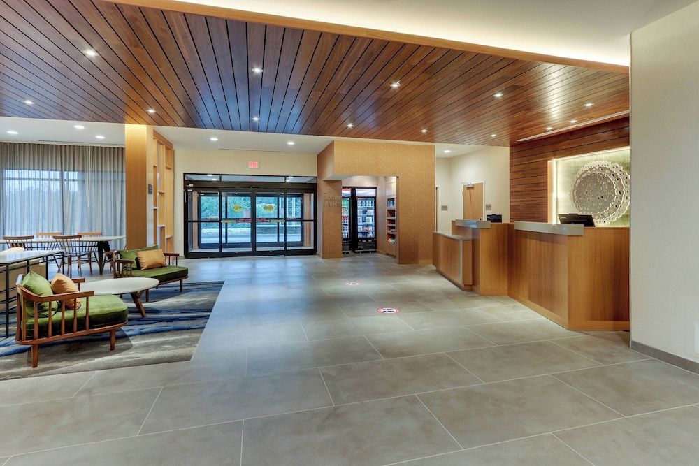 Fairfield Inn & Suites by Marriott Asheville Weaverville 2