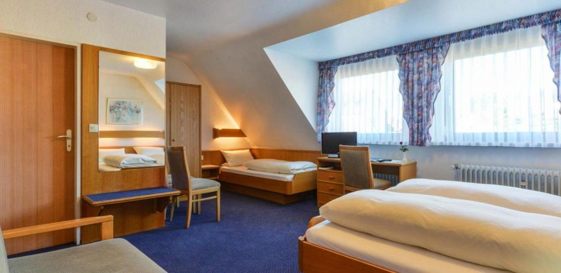 Hotel-Gasthof Rotes Roß 2