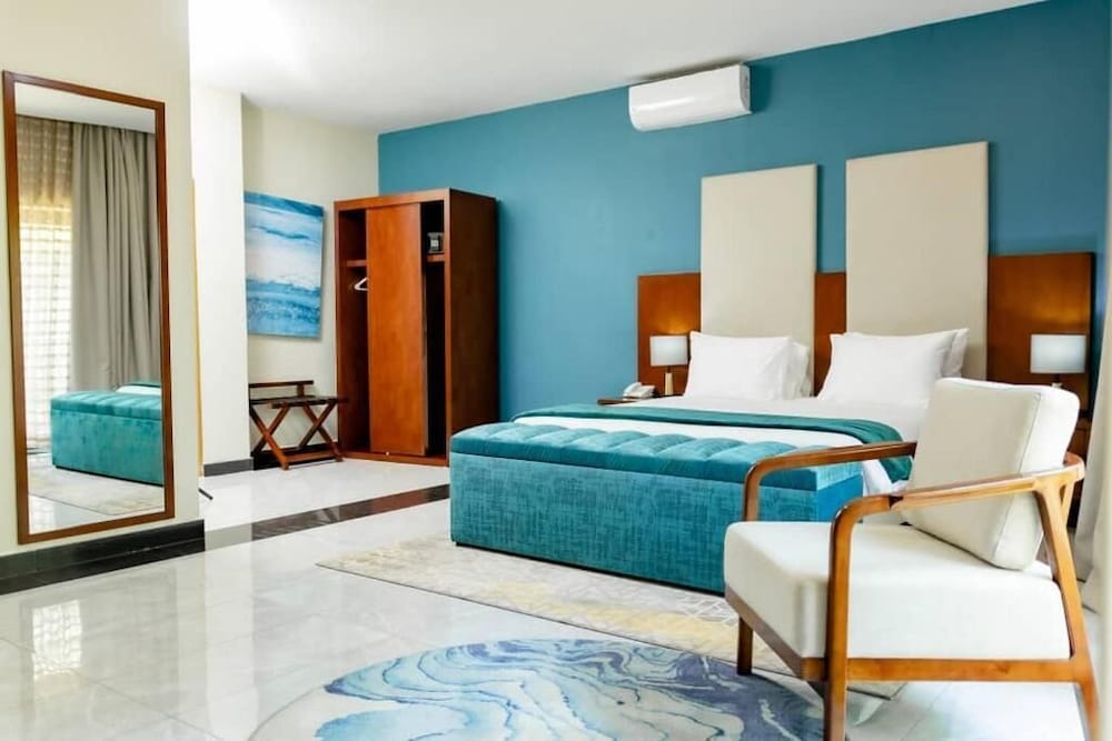 Lifestyle Boutique Hotel 1