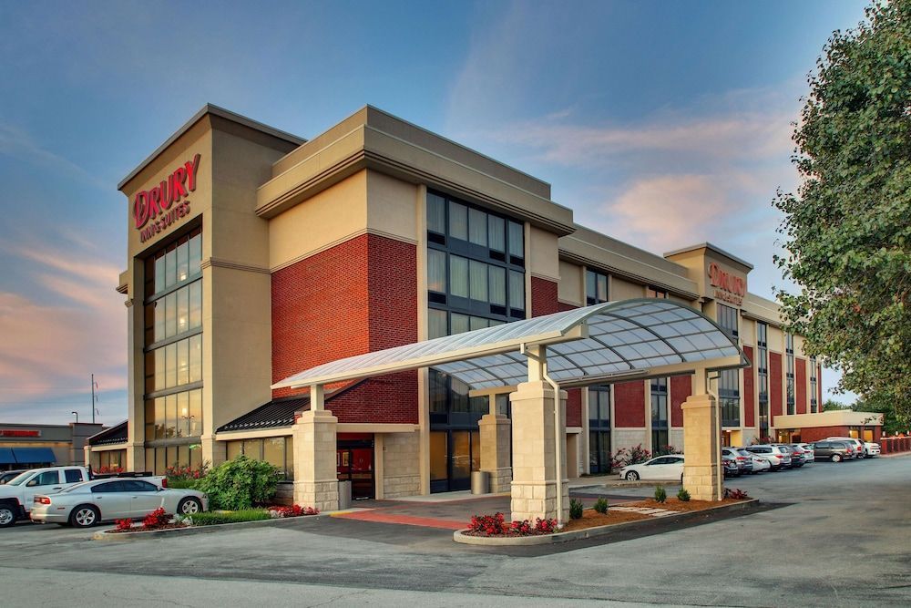 Drury Inn & Suites Bowling Green 1