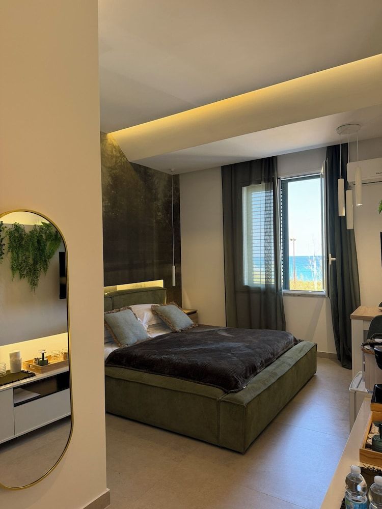 Suites Domus Fysi 1