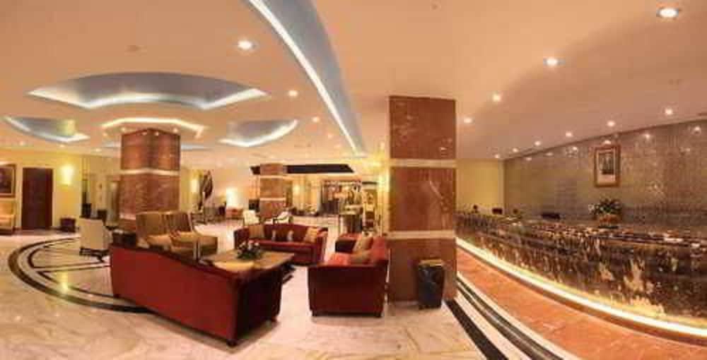 Oasis Hotel 2