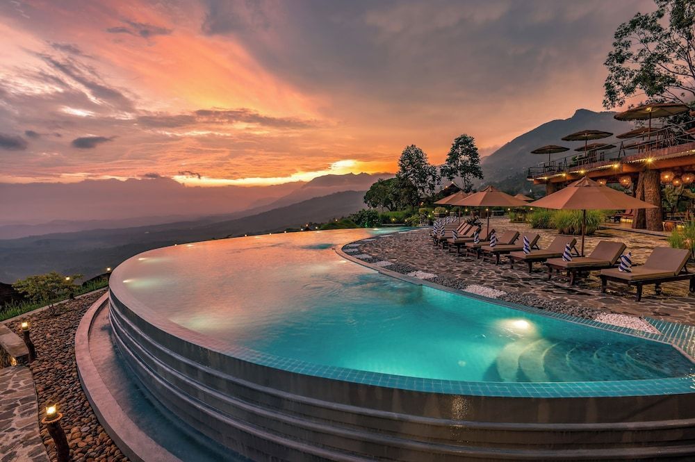 Dream Cliff Mountain Resort 1