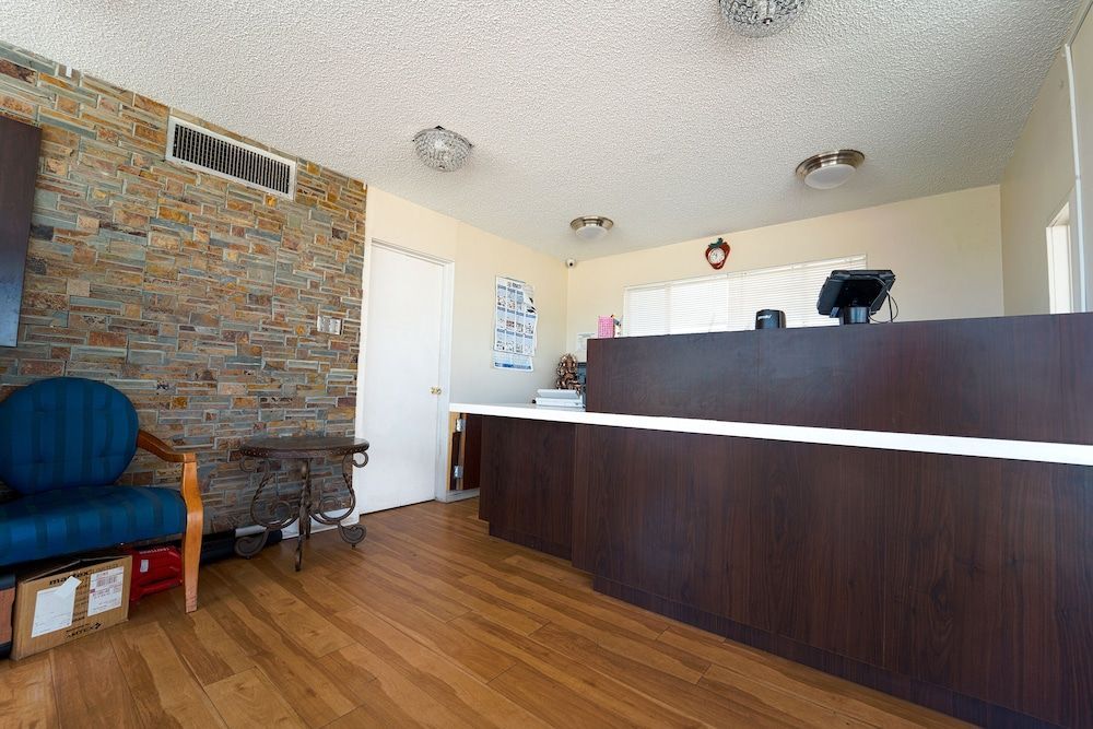 Mojave Hotel 2
