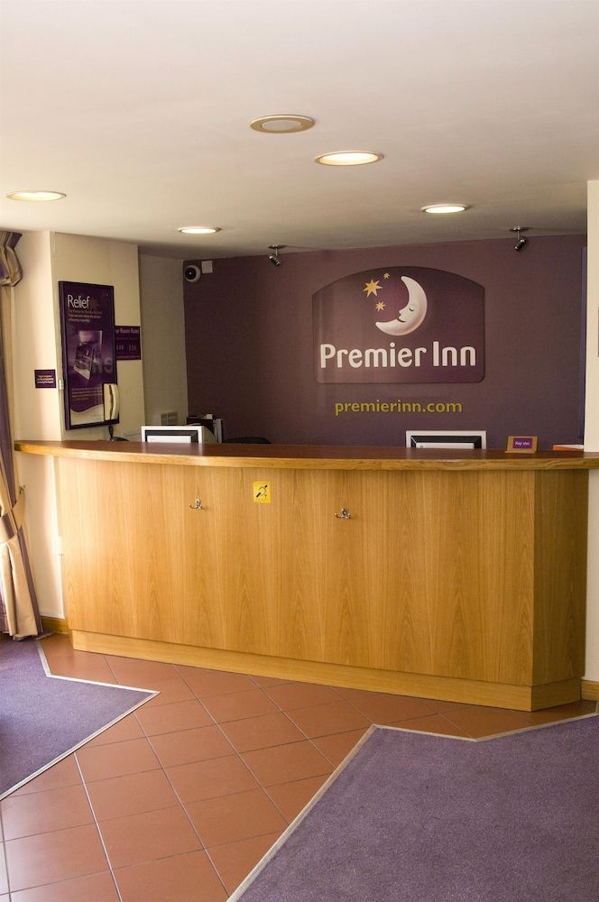 Premier Inn Sheffield/Barnsley - M1 Jct36 2