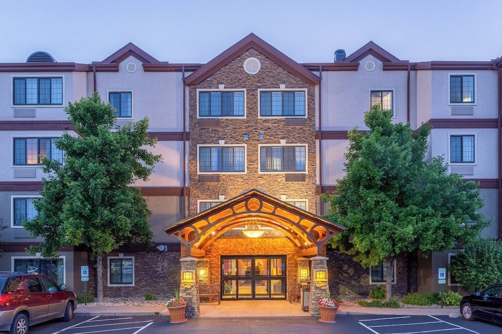Staybridge Suites DAVENPORT by IHG 1