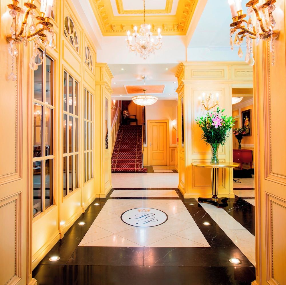 Luxury Family Hotel Royal Palace 1