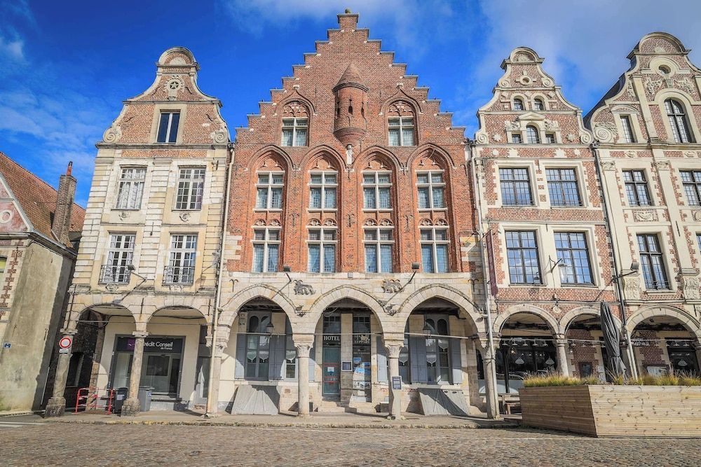 Paris - Arras - Hôtel Les Trois Luppars - Arras