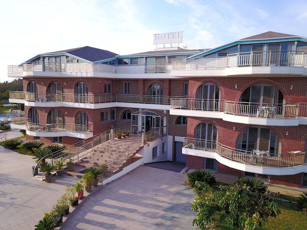 Ionion Star Hotel 1