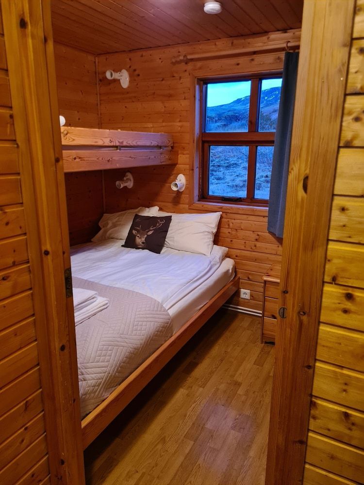 Gljúfurbústaðir Holiday Homes 2