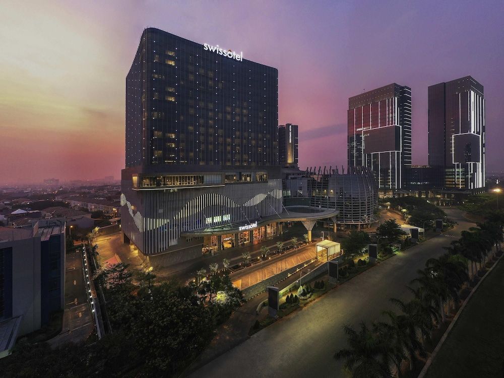 Swissôtel Jakarta PIK Avenue 1