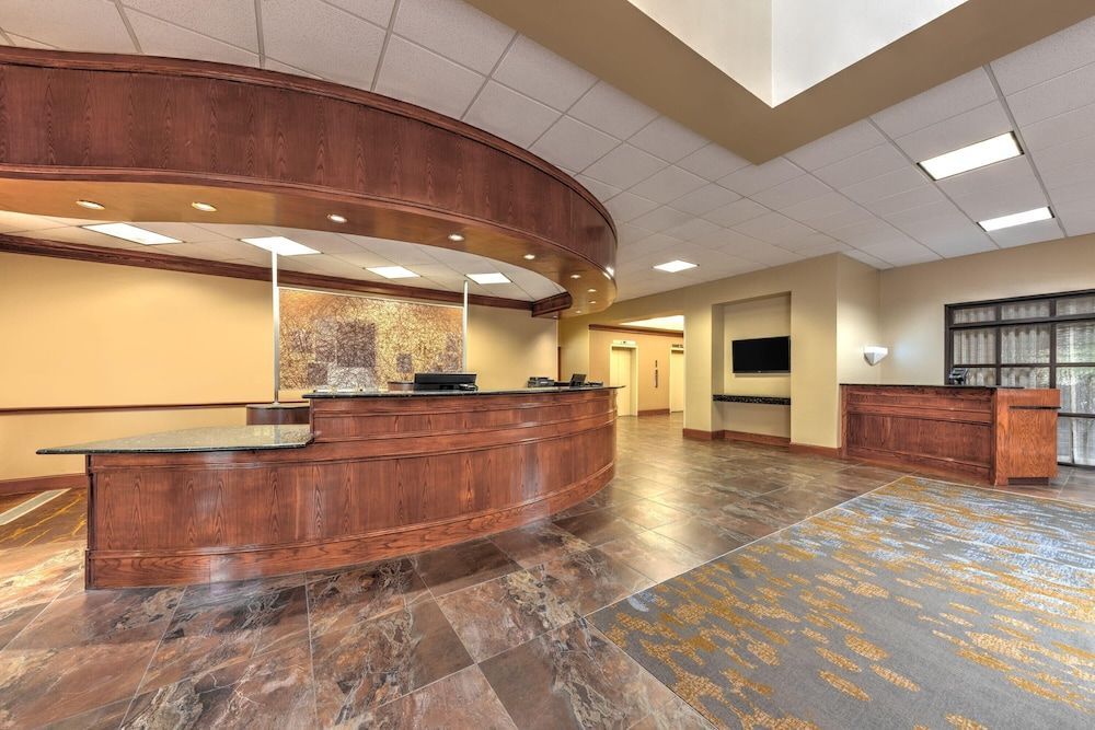 Wyndham Midland Downtown 2