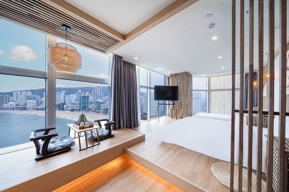 BUSAN GWANGALLI HOTEL RYOKAN BADADA 1