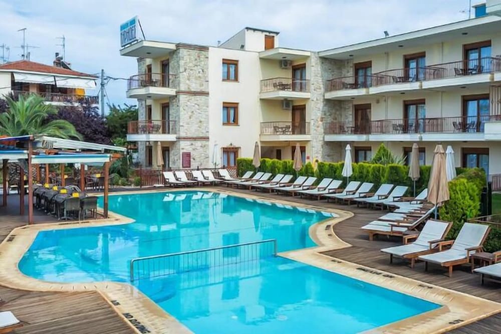 Nereides Hotel 1
